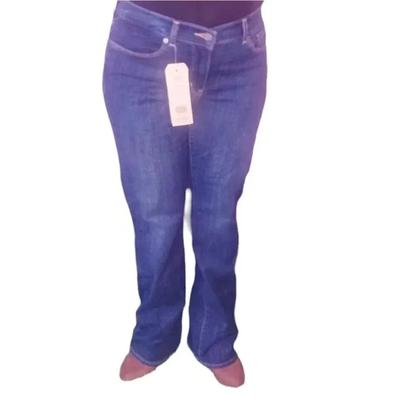 Levis Classic Bootcut Levi's Sculpt Size 10 Mid-Rise Womens - Picture 8 of 16